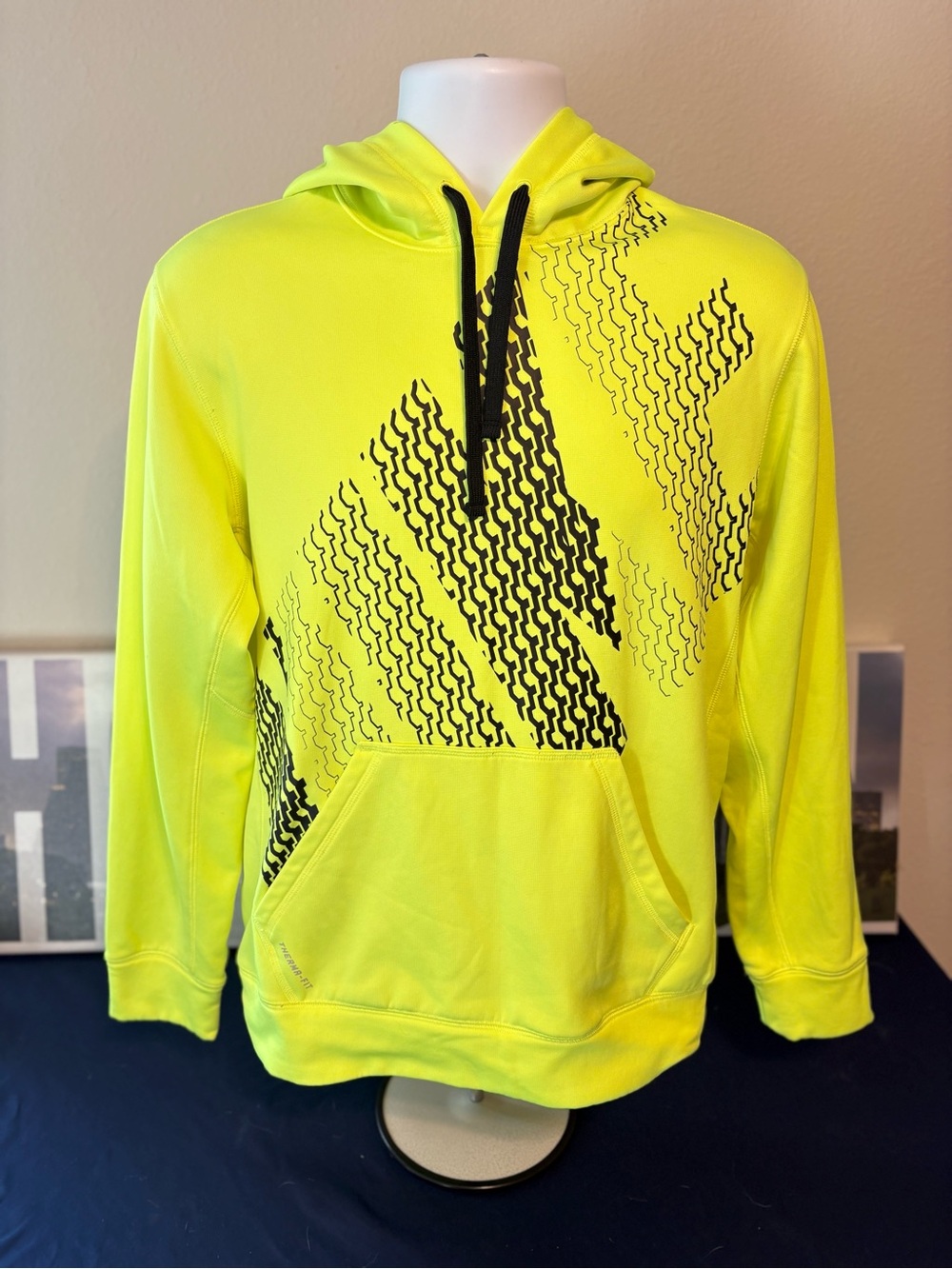 Men's Neon Yellow Graphic Hoodie Sweatshirt